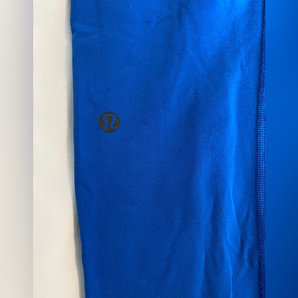 Electric blue lulu cropped leggings